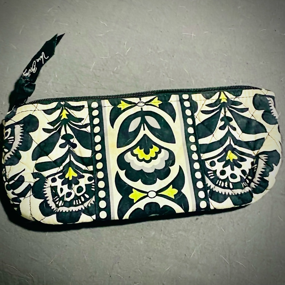 Small Vintage Vera Bradley “Fanfare” Cosmetic/Makeup Travel Bag - Picture 3 of 3